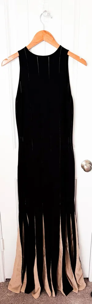 Line & Dot Kelli Pleat Sweater Dress Black and Nude Size Small NWT thumbnail 4