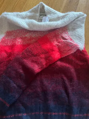 American Eagle NWT XS sweater thumbnail 4