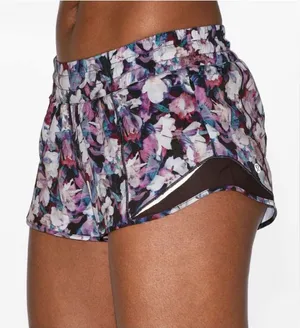 ✨ Lululemon Hotty‎ Hot Utopia Multi Deep Phantom Shorts Size 4 ✨ thumbnail 1