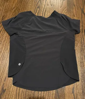 Lululemon Black Shirt thumbnail 3