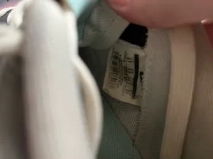 Nike Air Force 1 Low '07 LV8 thumbnail 6