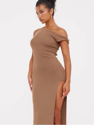 PRETTYLITTLETHING Mocha Fine Knit Twist Neck Maxi Dress Size M NWT thumbnail 4
