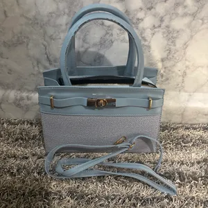 Light Blue Structured Tote Handbag with Gold Hardware thumbnail 3