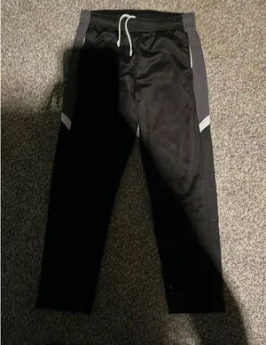 Joggers Black Size XL thumbnail 3