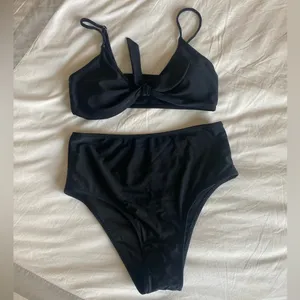 Amazon High Waisted Black Tie Bikini thumbnail 4