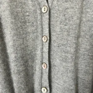 Autumn Cashmere Gray 100% Pure Cashmere Button Front V-Neck Sweater Vest Medium thumbnail 4