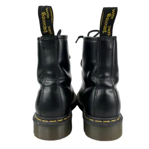 Dr. Martens 1460 Smooth Leather Black Lace Up Boots EU41 W9 M8 UK7 thumbnail 3