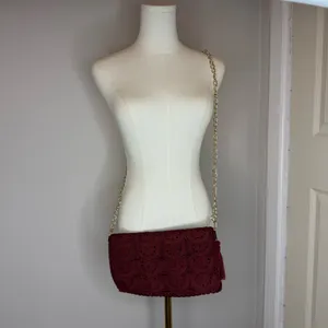 Crochet Chain-Shoulder Clutch - Burgundy thumbnail 7