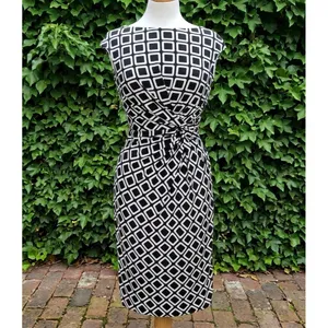 NWT LAUREN Ralph Lauren Geometric Print Twist Knot Boatneck Jersey Dress 8 $134 thumbnail 4