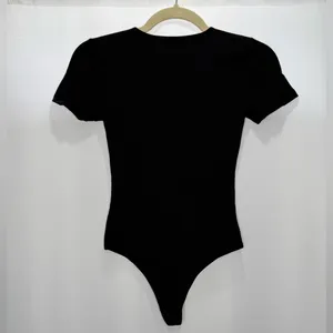 Babaton Aritzia Contour Crew Shortsleeved Bodysuit thumbnail 4