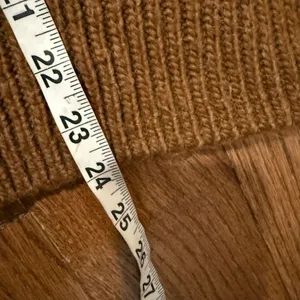 H&M brown chevron crewneck wool blend sweater size small thumbnail 8