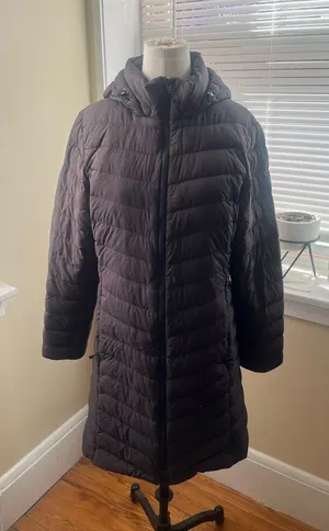 Patagonia Women’s black hooded long down puffer full zip jacket size M thumbnail 1