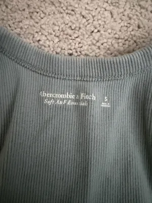 Abercrombie Crop Tank Top thumbnail 3