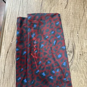 Beyond Yoga x Barre‎ 3 | Animal Print PowerShine High Waisted Midi Legging Sz. M thumbnail 3