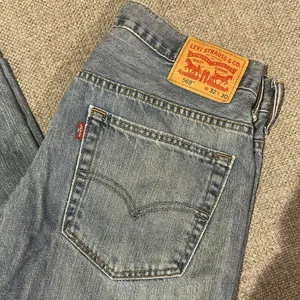 Levi’s 569 wide / straight leg thumbnail 3