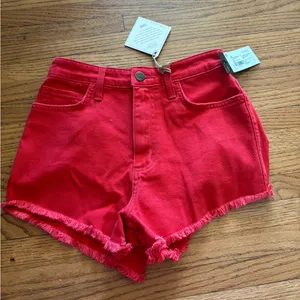 NWT Lee red jean shorts thumbnail 1