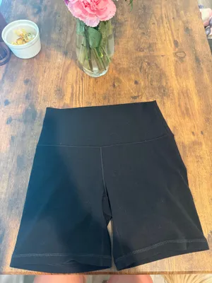 Old Navy Black Biker Shorts Medium thumbnail 2