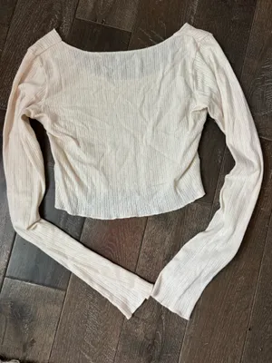 Brandy Melville McKenna Ribbed Eyelet Crop Top Cream One Size thumbnail 4