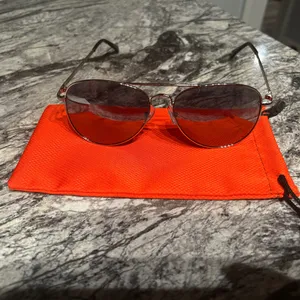 Dolly Silver Aviator Sunglasses with mirror Lens thumbnail 3