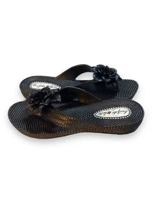Beverly Hills Polo Hills Polo Club Floral Black Sandals Women’s Size 7 thumbnail 2