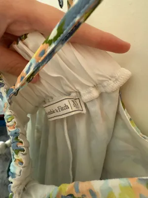 Abercrombie and Fitch dress thumbnail 4