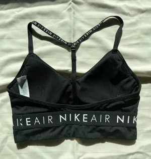 Nike Air Sports Bra thumbnail 3