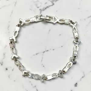 Avon Breast Cancer Awareness Bracelet thumbnail 2