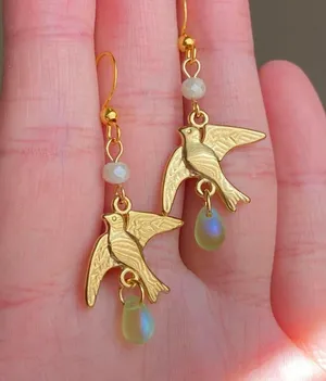 gold stainless bird cute retro vintage chic style dangle earrings 🕊️🩵 thumbnail 3