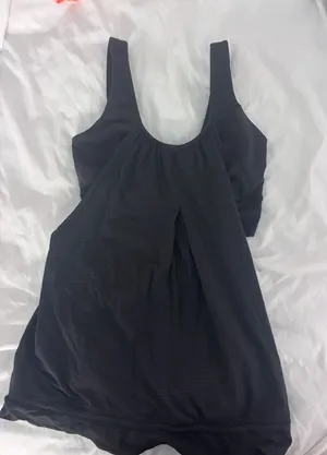 Black Lululemon tank thumbnail 1