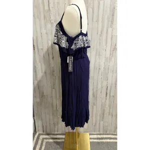 NWT Luxology Dress Womens Size 4 Navy Blue Lace Overlay Spaghetti Strap‎ Midi thumbnail 3