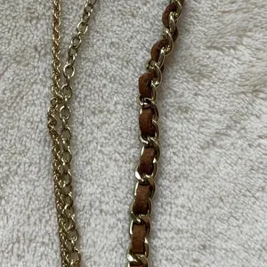 Necklace thumbnail 8