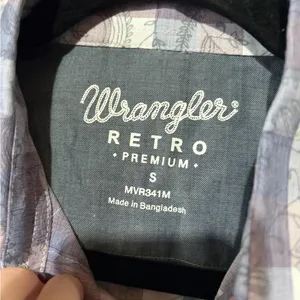 Wrangler button down thumbnail 3