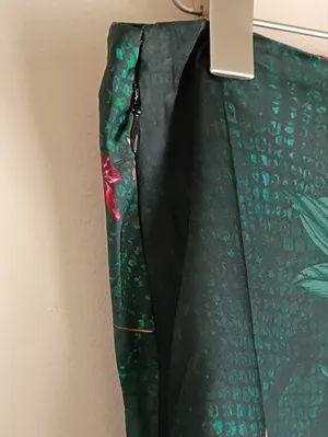 Guess Dark Green Floral Maxi Skirt Vivian Satin Size L New thumbnail 5