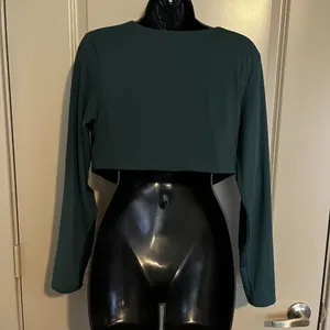 Women's XL Aerie OFFLINE Green LS Crop thumbnail 3