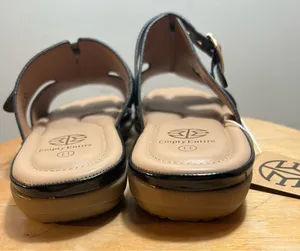 Women's summer sandals Size 10. $25. thumbnail 3