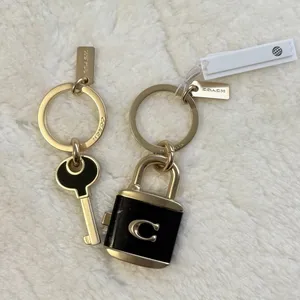 Coach Lock and Key Bag Charm Valet Detachable Key Ring Fob C1679 thumbnail 1