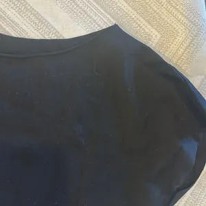 Six Fifty Women’s Black Off Shoulder Short-sleeve/Sleeveless Top - Size S thumbnail 3