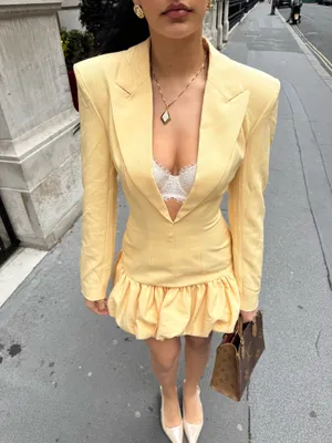 Pretty Little Thing Yellow Tailored Dress thumbnail 2