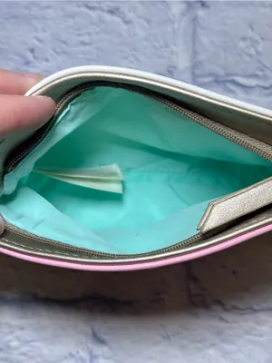 LACOSTE COSMETICS MakeUp Bag Pouch Vintage Pink Perfumes thumbnail 7