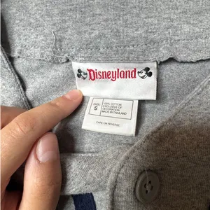 Disney Disneyland 55th Anniversary Mickey Mouse Baseball Jersey Gray Navy Small thumbnail 9