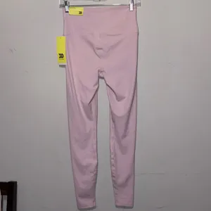 Ultra High-Rise Ribbed Leggings - Light Pink thumbnail 3