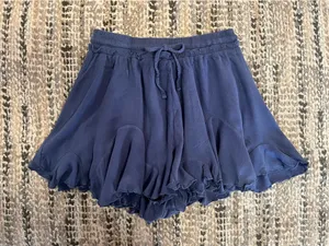 Urban Romantics blue flowy shorts/skort thumbnail 1