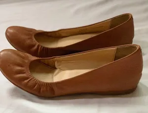 Tan J. Crew leather ballet flats thumbnail 2