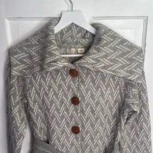 Anthropologie Moth Wool Blend Belted Gray Patterned Cardigan W1244 Sz S thumbnail 4