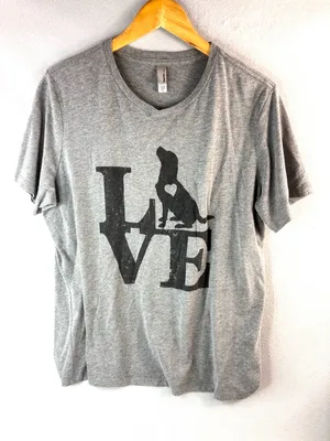 LOVE Dogs XL Gray 'LOVE' Dog Graphic Short Sleeve Tee thumbnail 1