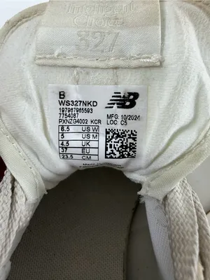 New Balance 327‎ Sea Salt White Gum Lifestyle Sneakers Women's 6.5 WS327NKD thumbnail 2
