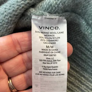 Vince Size M V Neck Sweater Merino Wool Cashmere Boxy Fit Sage Green thumbnail 4