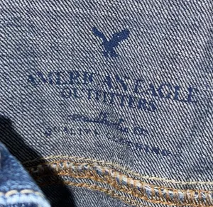 American Eagle Outfitters Women’s Denim Jacket Size Small thumbnail 8