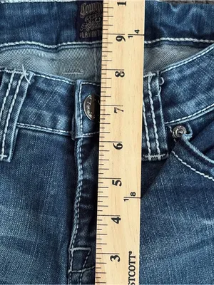 Cowgirl Tuff Co. Cowgirl Up mid rise bootcut flare embellished med wash denim jeans Sz 2 western thumbnail 13