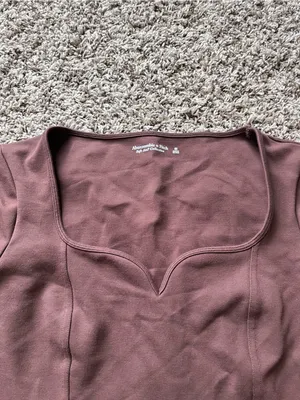 Abercrombie Long Sleeve Sweetheart Bodysuit thumbnail 3